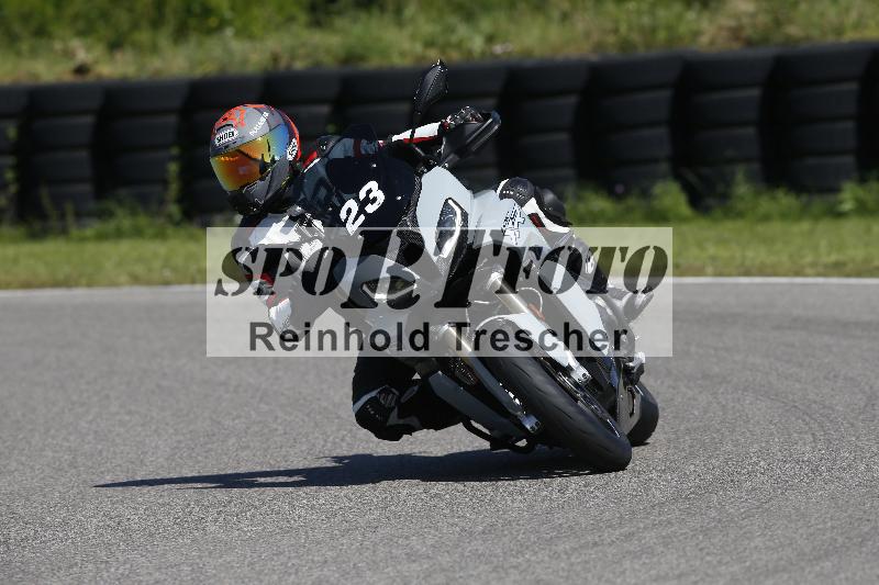 /Archiv-2024/29 12.06.2024 MOTO.CH Track Day ADR/Gruppe gelb/23